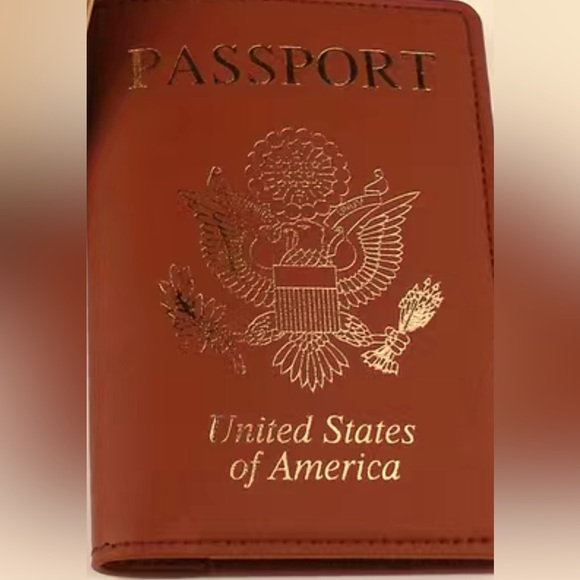 PASSPORT HOLDER BROWN - Picture 6 of 8